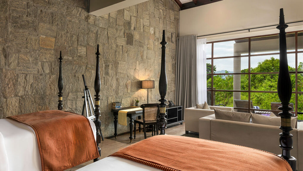 Suite-with-Plunge-Pool_10-TWIN