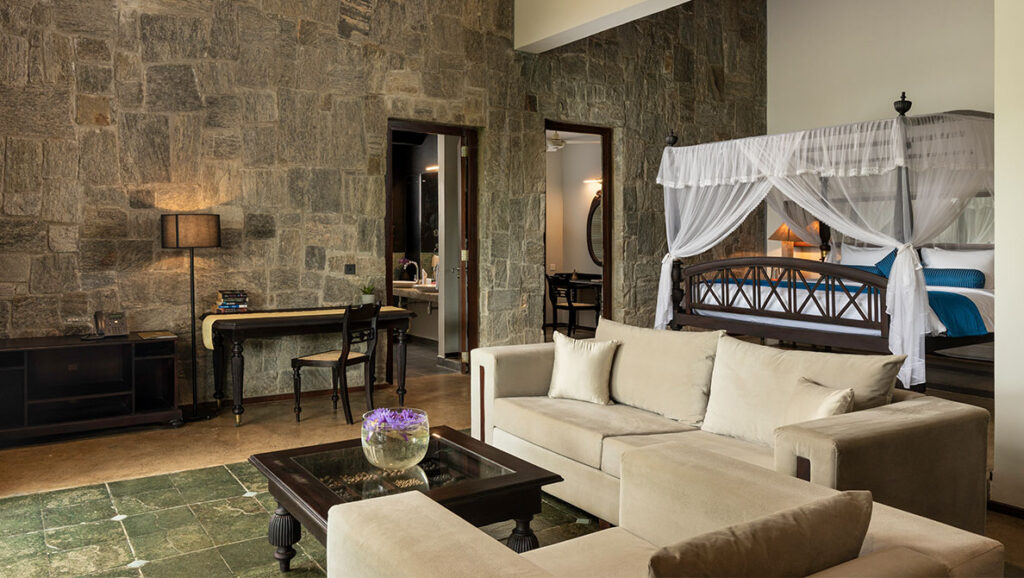 Suite-with-Plunge-Pool_3
