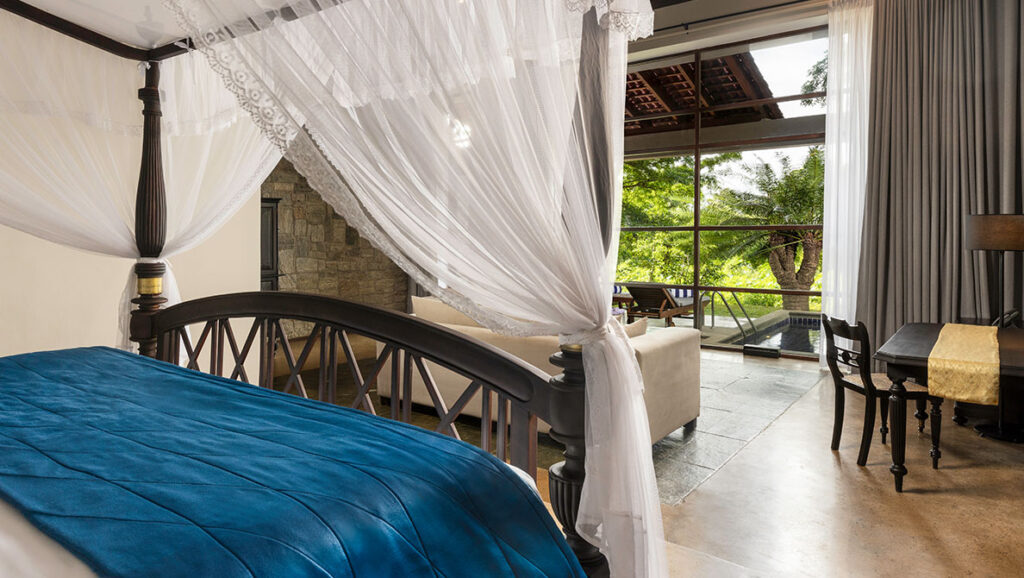 Suite-with-Plunge-Pool_5