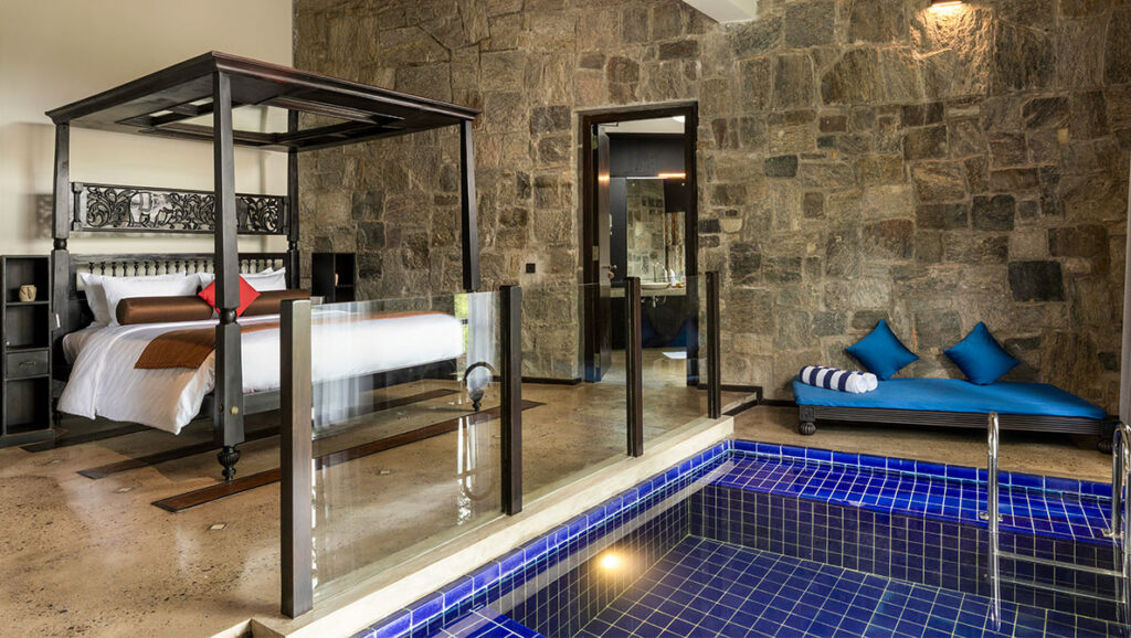 Suite-with-Plunge-Pool_6